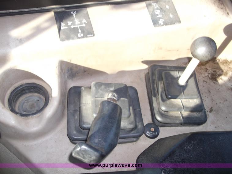 image for item B5035 2002 Caterpillar D6RXL dozer