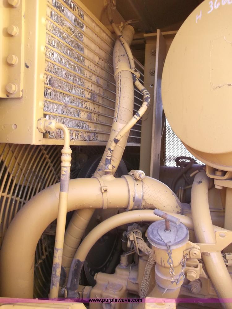 image for item B5035 2002 Caterpillar D6RXL dozer