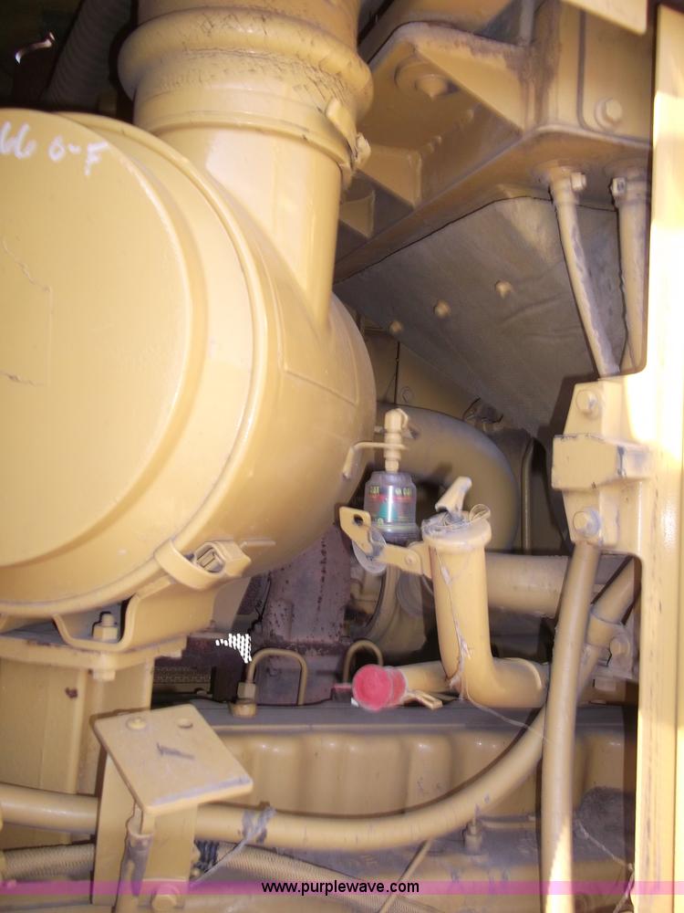 image for item B5035 2002 Caterpillar D6RXL dozer