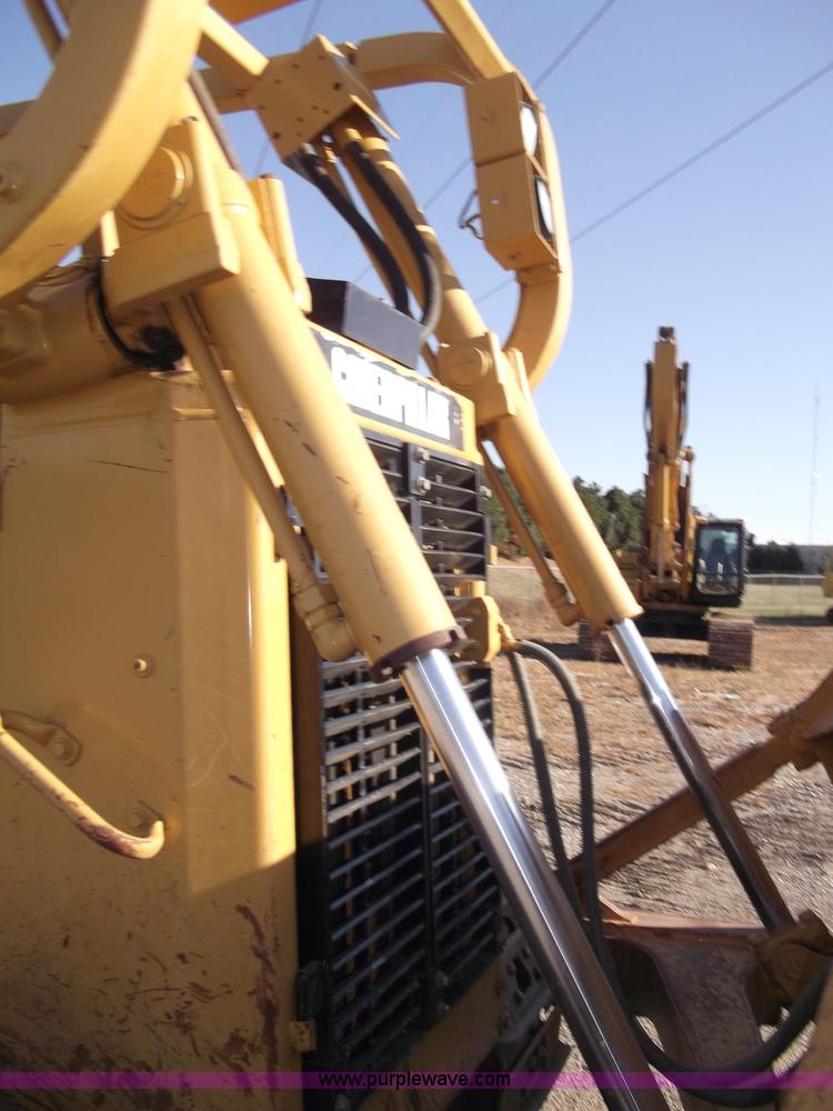 image for item B5035 2002 Caterpillar D6RXL dozer