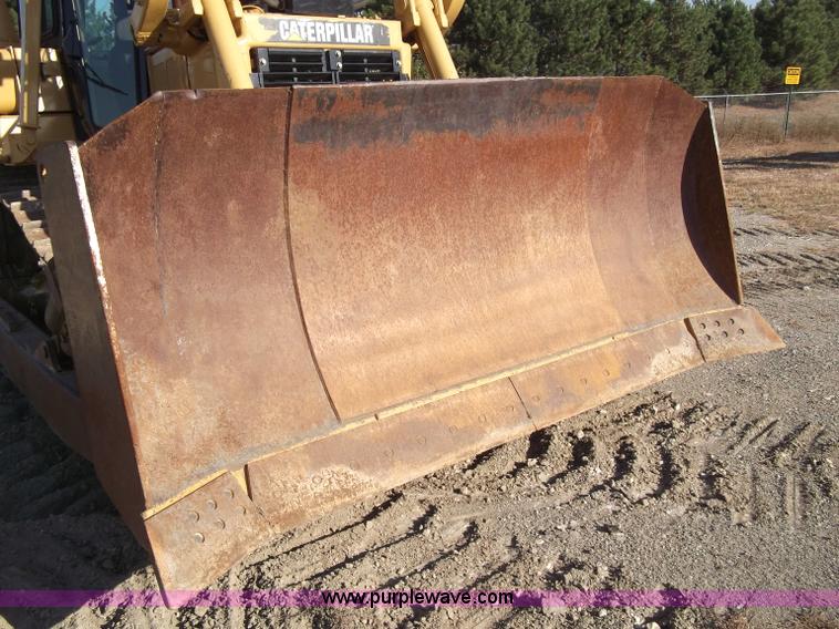 image for item B5035 2002 Caterpillar D6RXL dozer
