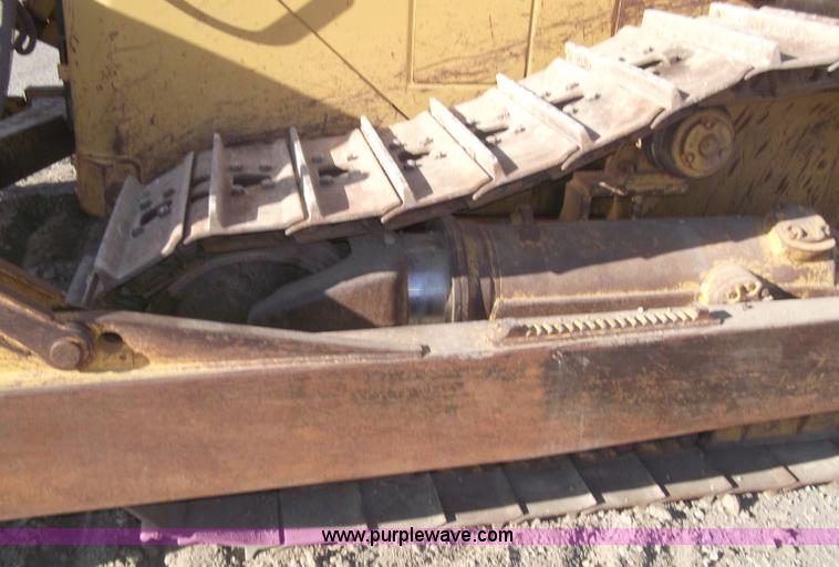 image for item B5035 2002 Caterpillar D6RXL dozer