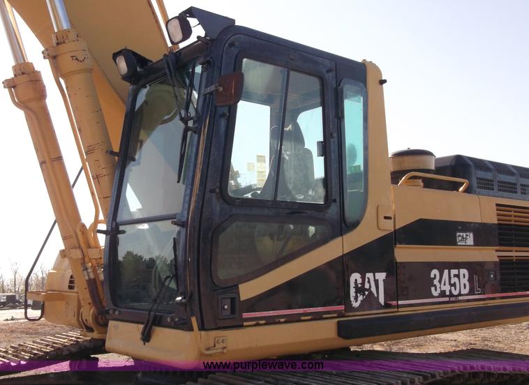 image for item B5036 2001 Caterpillar 345B excavator