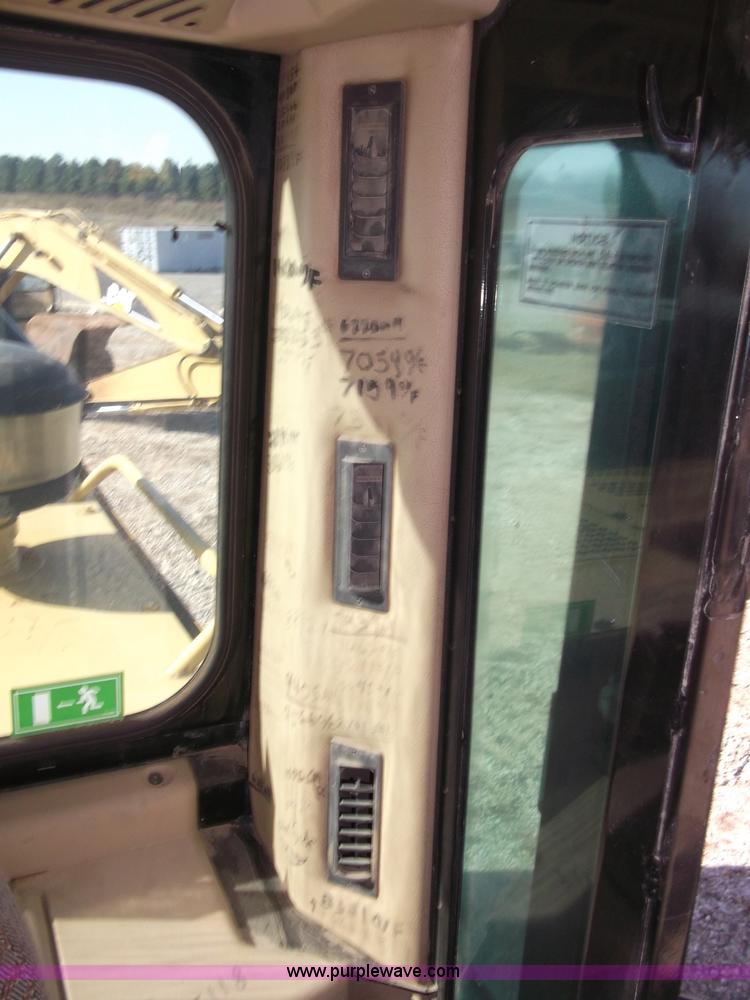 image for item B5036 2001 Caterpillar 345B excavator