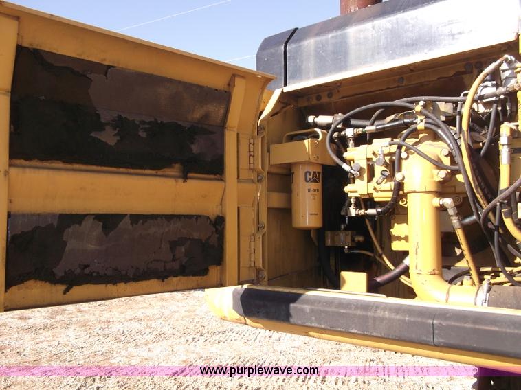 image for item B5036 2001 Caterpillar 345B excavator