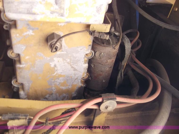 image for item B5036 2001 Caterpillar 345B excavator