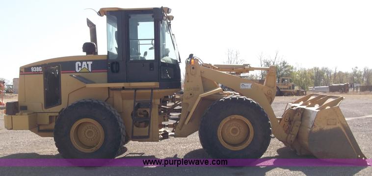 image for item B5037 2005 Caterpillar 938G wheel loader