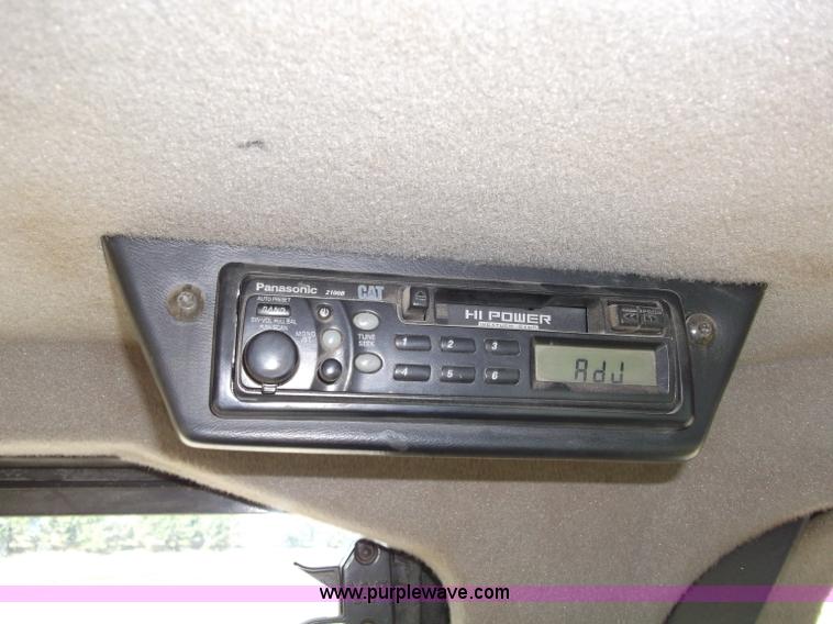 image for item B5037 2005 Caterpillar 938G wheel loader