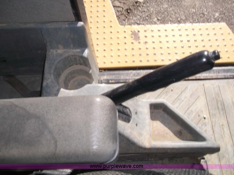 image for item B5037 2005 Caterpillar 938G wheel loader