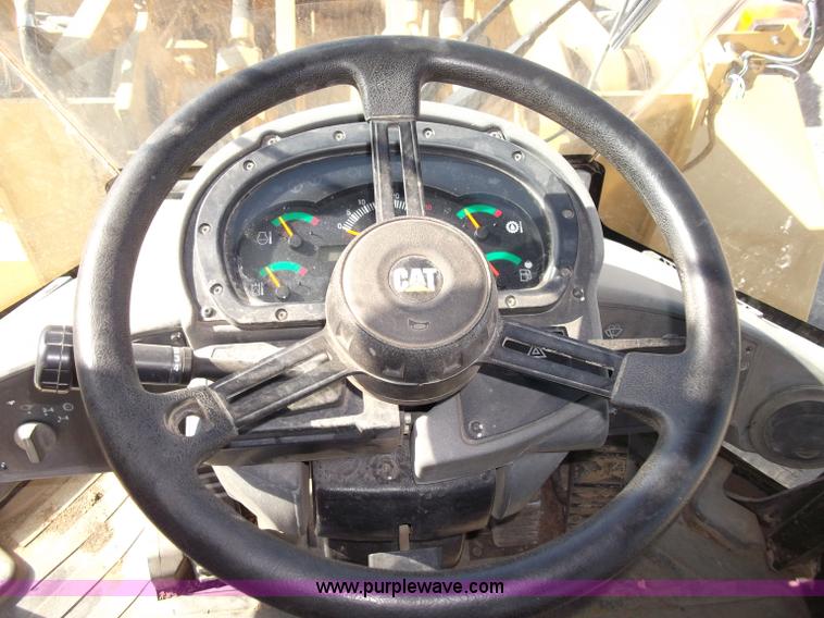 image for item B5037 2005 Caterpillar 938G wheel loader
