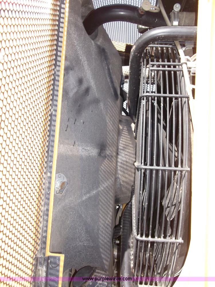 image for item B5037 2005 Caterpillar 938G wheel loader