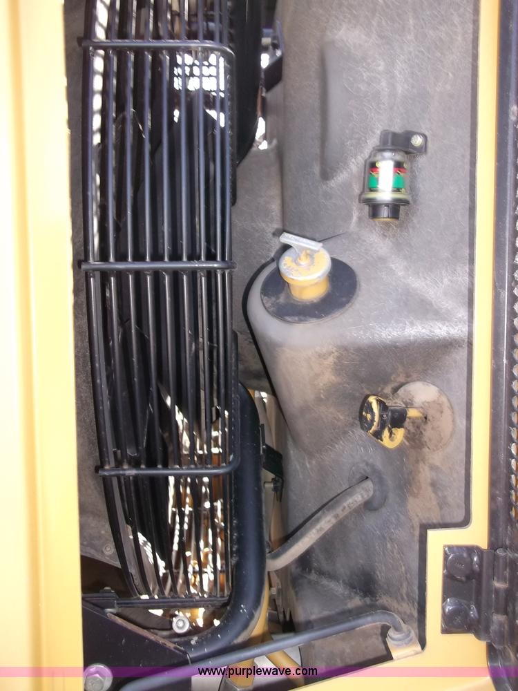 image for item B5037 2005 Caterpillar 938G wheel loader