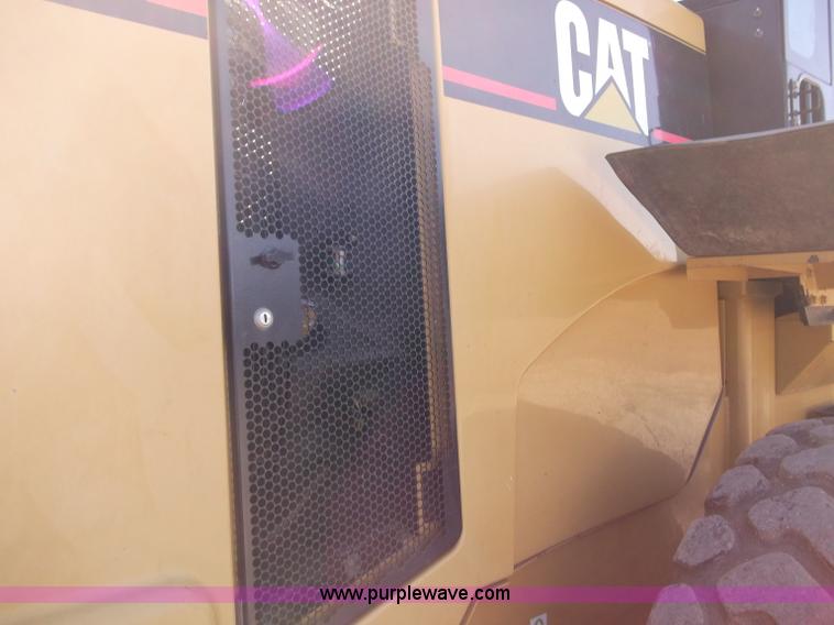 image for item B5037 2005 Caterpillar 938G wheel loader