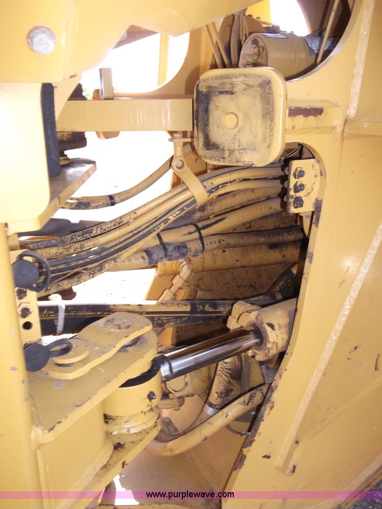 image for item B5037 2005 Caterpillar 938G wheel loader