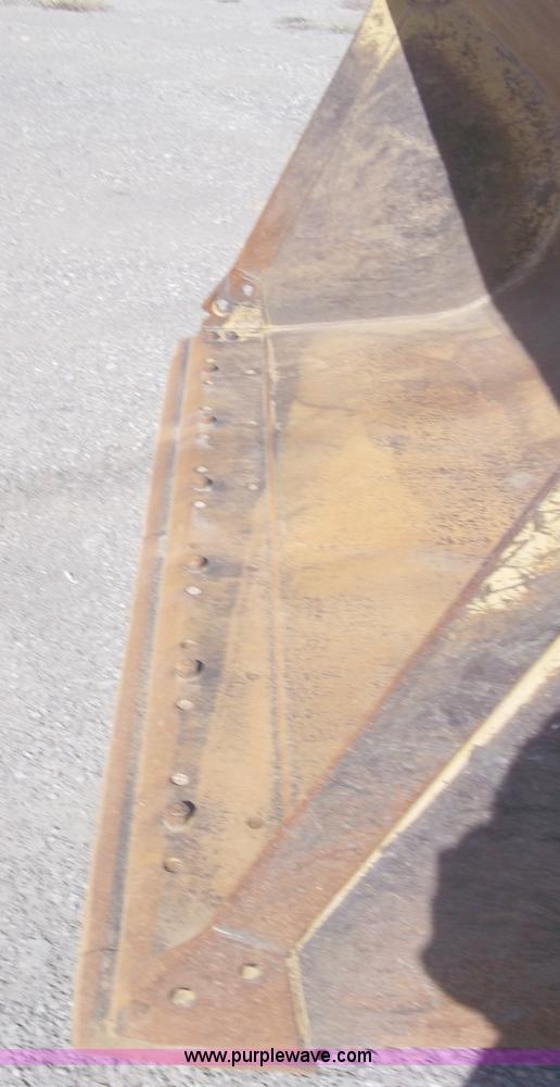 image for item B5037 2005 Caterpillar 938G wheel loader