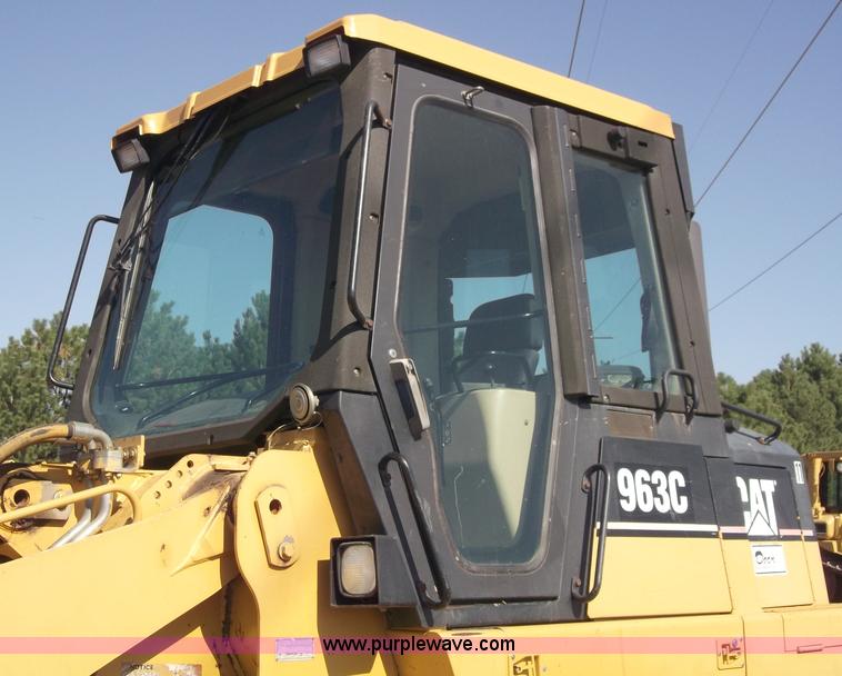 image for item B5038 2001 Caterpillar 963C track loader