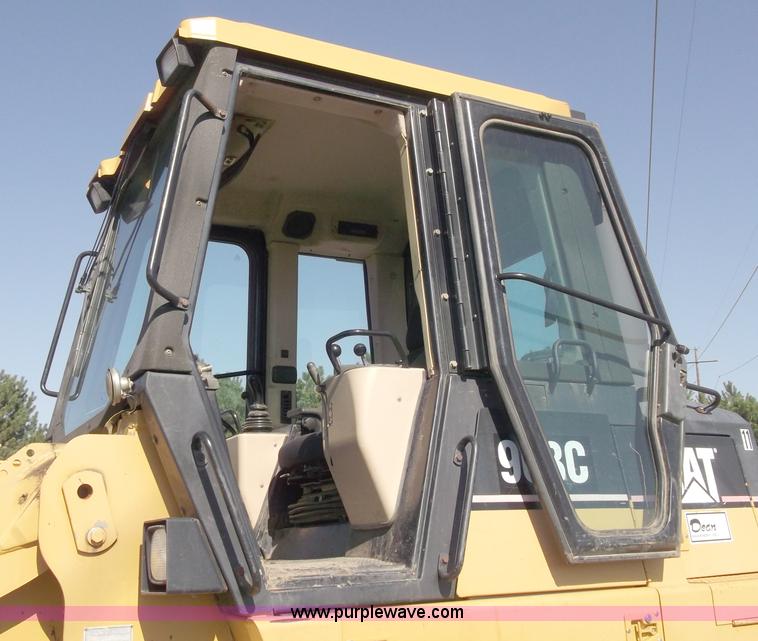image for item B5038 2001 Caterpillar 963C track loader