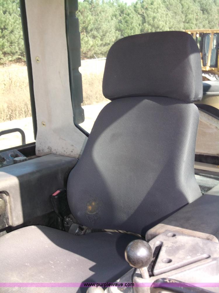 image for item B5038 2001 Caterpillar 963C track loader