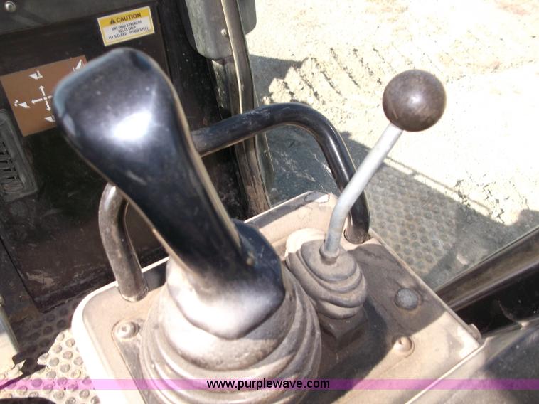 image for item B5038 2001 Caterpillar 963C track loader