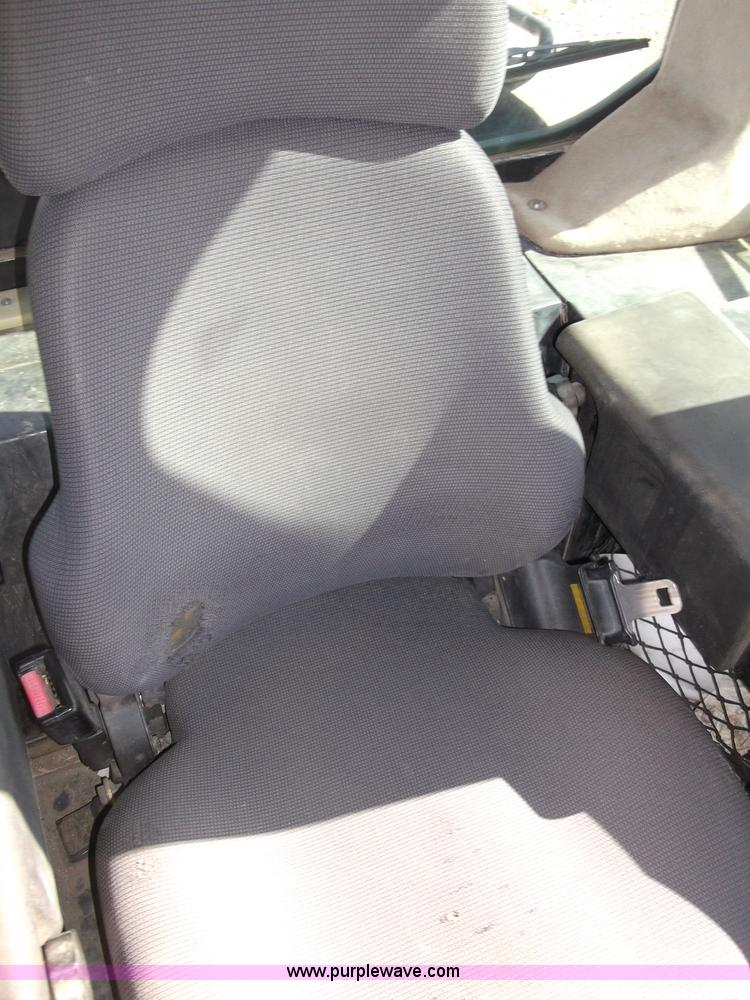 image for item B5038 2001 Caterpillar 963C track loader