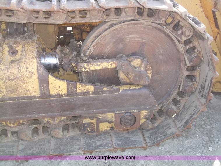 image for item B5038 2001 Caterpillar 963C track loader