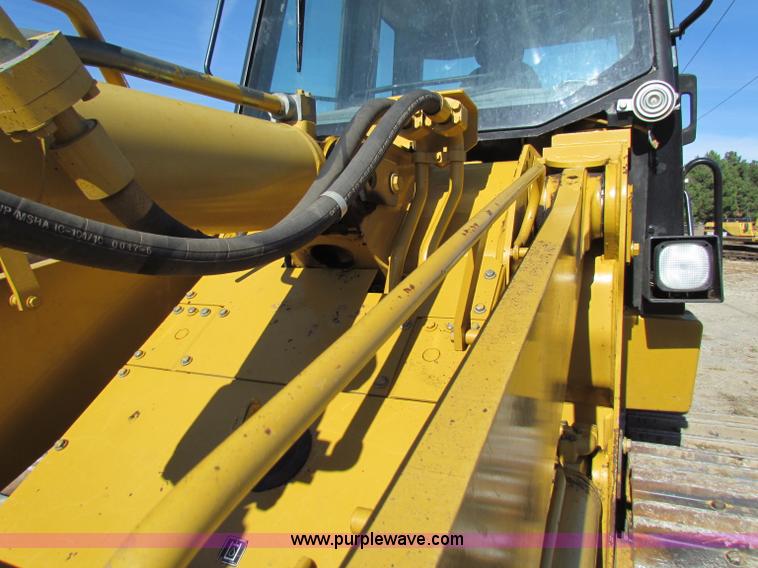image for item B5039 2005 Caterpillar 963C track loader