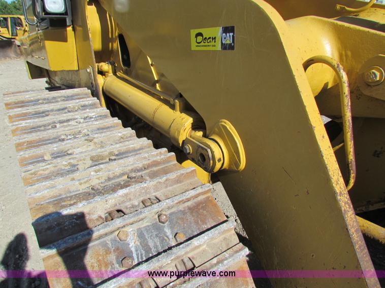 image for item B5039 2005 Caterpillar 963C track loader