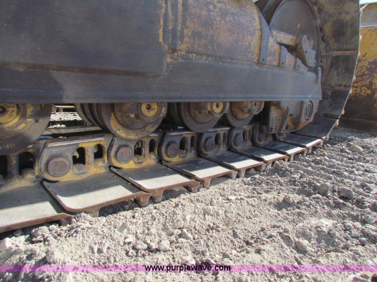 image for item B5039 2005 Caterpillar 963C track loader