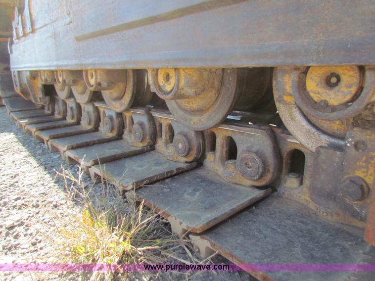 image for item B5039 2005 Caterpillar 963C track loader