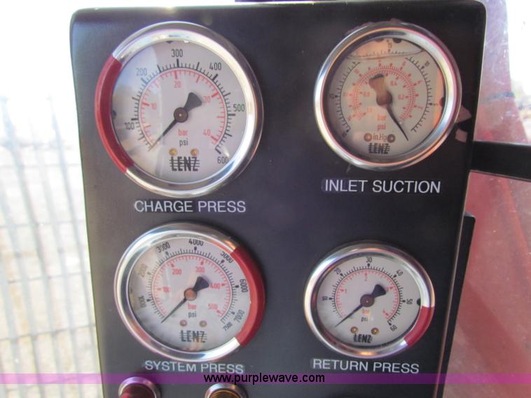 image for item B5040 1998 Hitachi EX200LC5 excavator