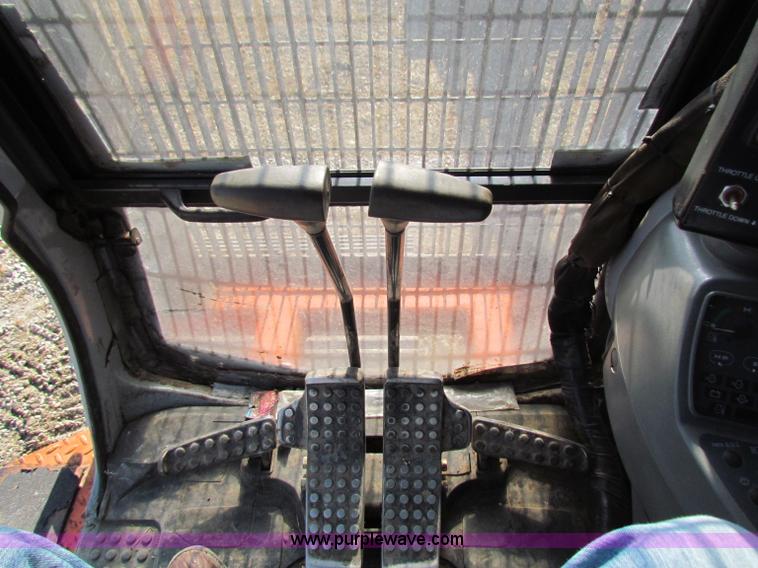 image for item B5040 1998 Hitachi EX200LC5 excavator