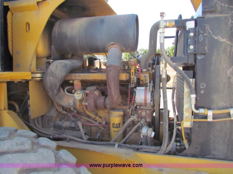 image for item B5041 2001 Caterpillar 938G wheel loader