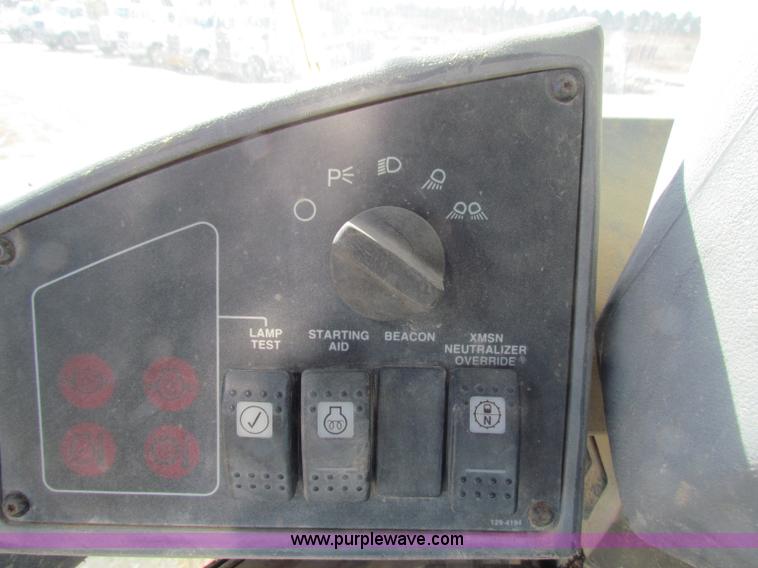 image for item B5042 1998 Caterpillar 928G wheel loader