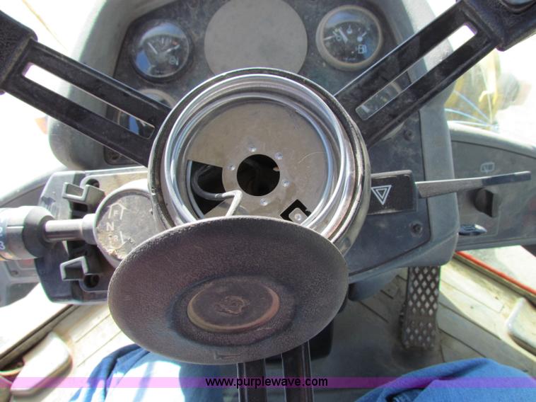 image for item B5042 1998 Caterpillar 928G wheel loader