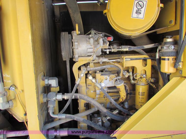 image for item B5042 1998 Caterpillar 928G wheel loader
