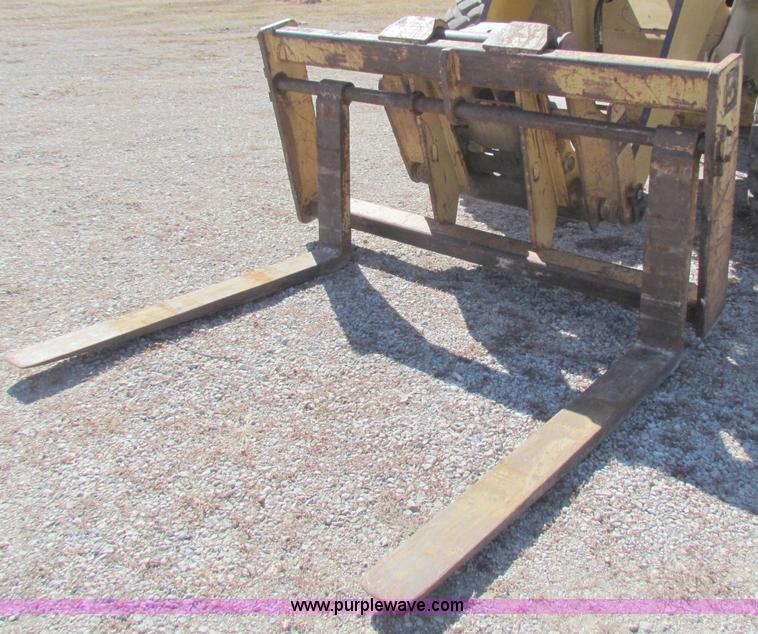 image for item B5042 1998 Caterpillar 928G wheel loader