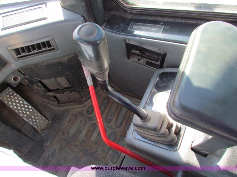 image for item B5043 2001 Komatsu WA380-3MC wheel loader