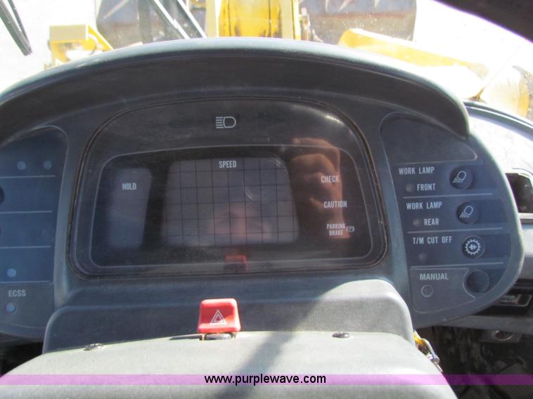 image for item B5043 2001 Komatsu WA380-3MC wheel loader