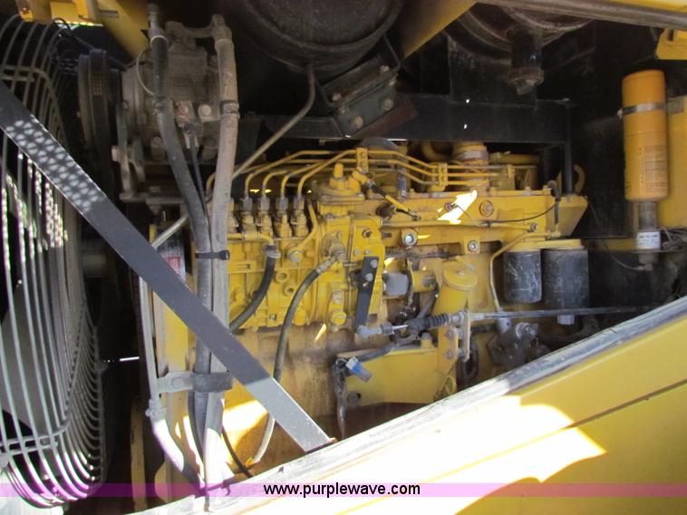 image for item B5043 2001 Komatsu WA380-3MC wheel loader