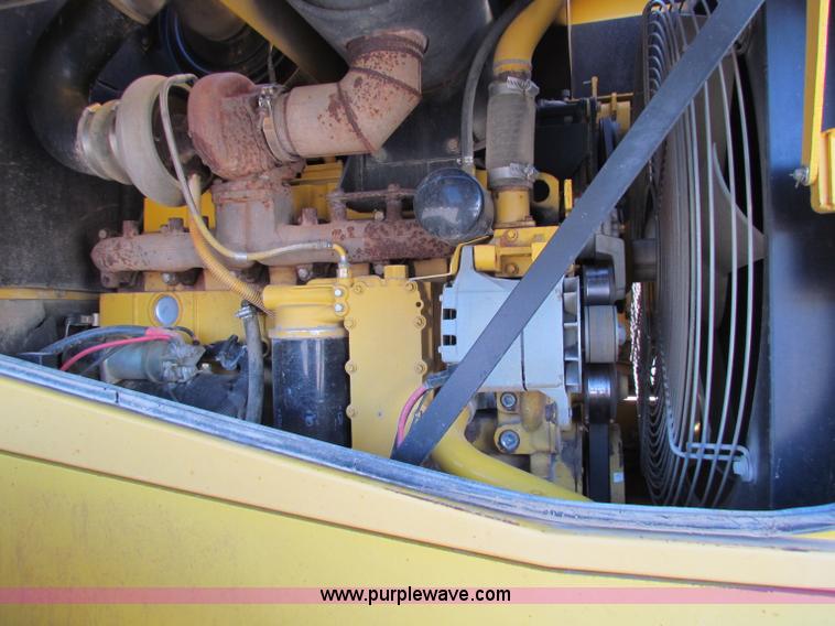 image for item B5043 2001 Komatsu WA380-3MC wheel loader