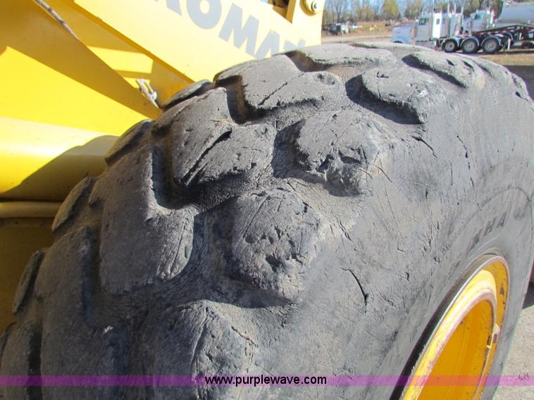 image for item B5043 2001 Komatsu WA380-3MC wheel loader