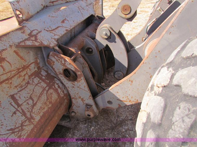 image for item B5044 1997 Volvo L70C wheel loader