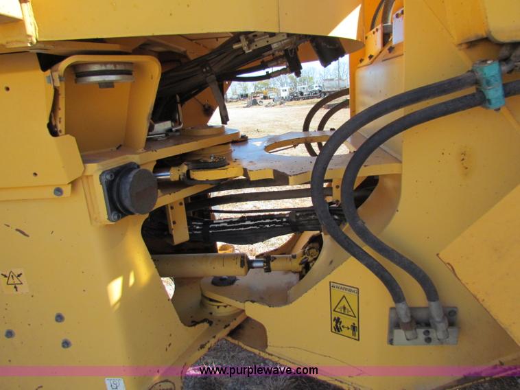 image for item B5044 1997 Volvo L70C wheel loader