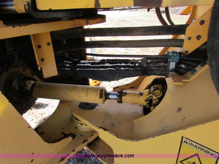 image for item B5044 1997 Volvo L70C wheel loader