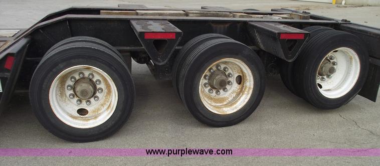 image for item B5046 1999 Trail King 53' triple axle lowboy detach trailer