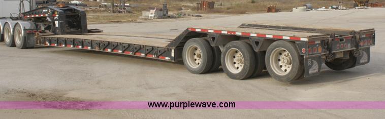 image for item B5047 2006 Trail King 53' triple axle detach trailer with tag axle