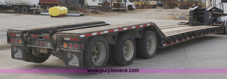image for item B5047 2006 Trail King 53' triple axle detach trailer with tag axle