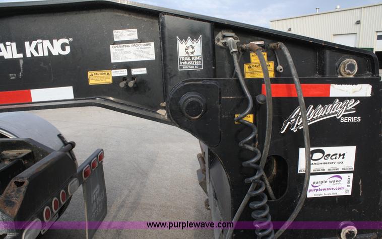 image for item B5047 2006 Trail King 53' triple axle detach trailer with tag axle