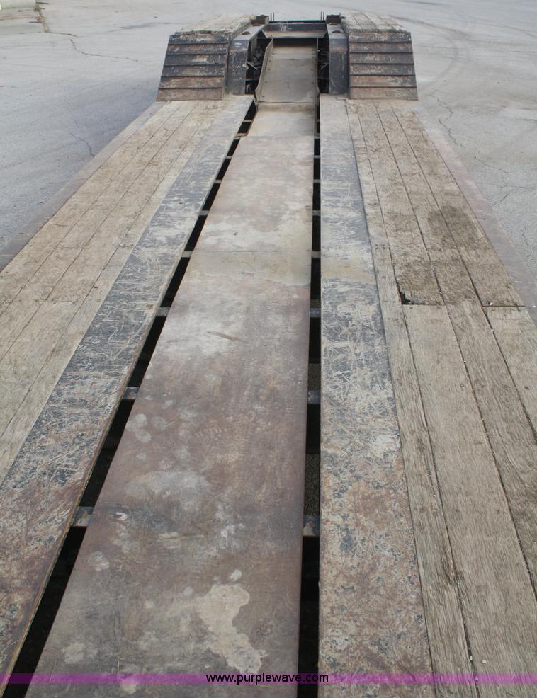 image for item B5047 2006 Trail King 53' triple axle detach trailer with tag axle