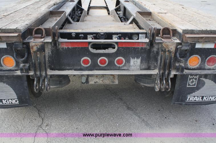 image for item B5047 2006 Trail King 53' triple axle detach trailer with tag axle